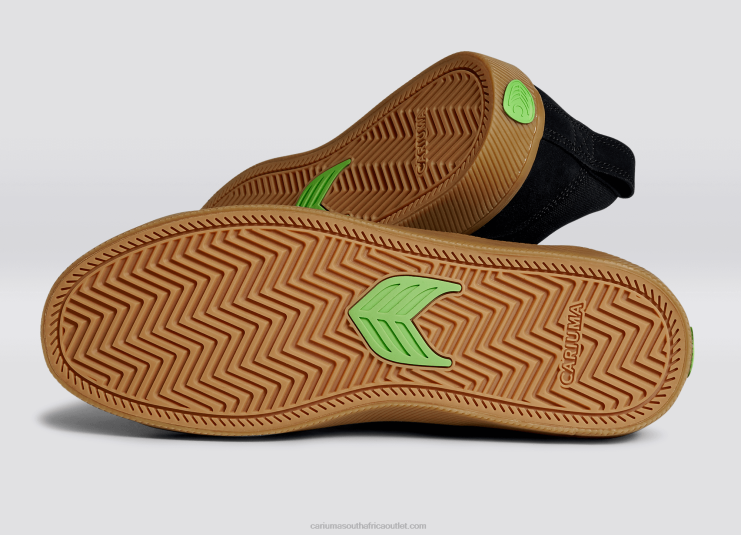 Men Cariuma All Black Gum/Ivory DFFFT131