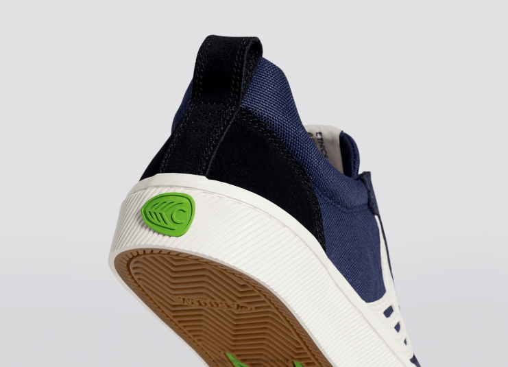 Men Cariuma Master-Piece Navy/Ivory DFFFT73