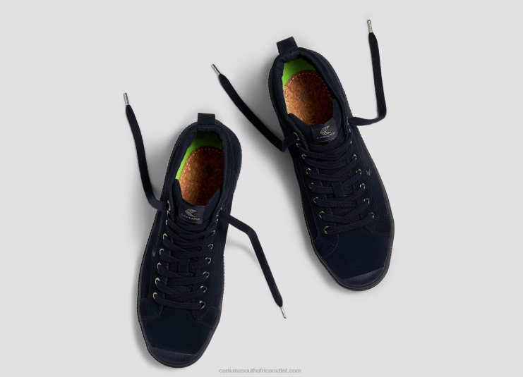 Men Cariuma All Black Suede DFFFT68