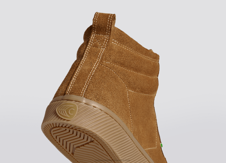Men Cariuma All Camel Suede DFFFT67