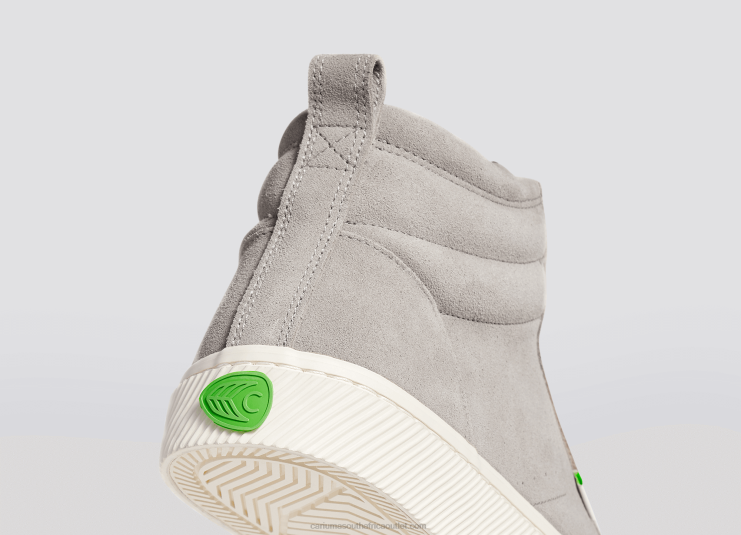 Men Cariuma Grey Suede DFFFT71