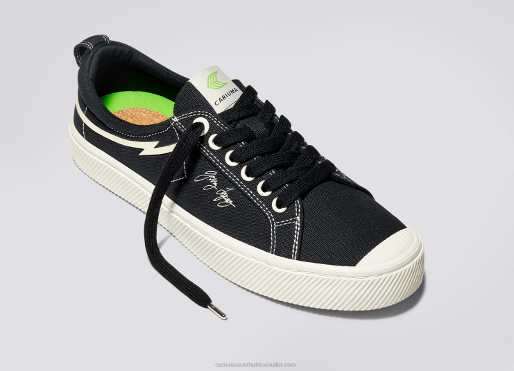 Men Cariuma Gerry Lopez Black Canvas DFFFT90