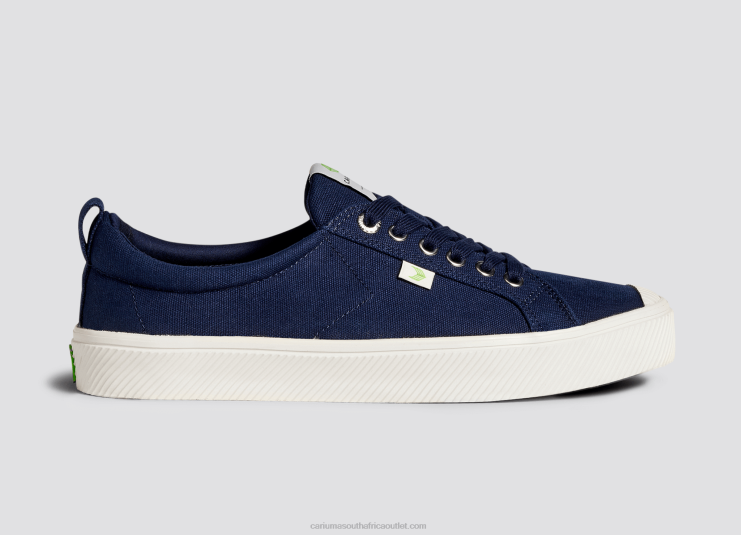 Men Cariuma Navy Canvas DFFFT8