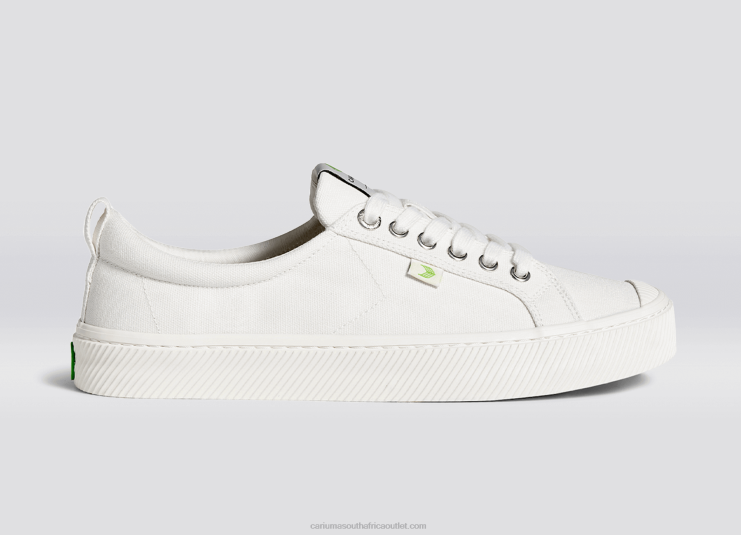Men Cariuma Off-White Canvas DFFFT1