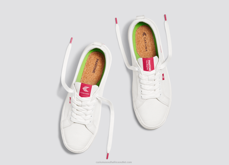 Men Cariuma Pantone Off-White/Viva Magenta Canvas DFFFT39