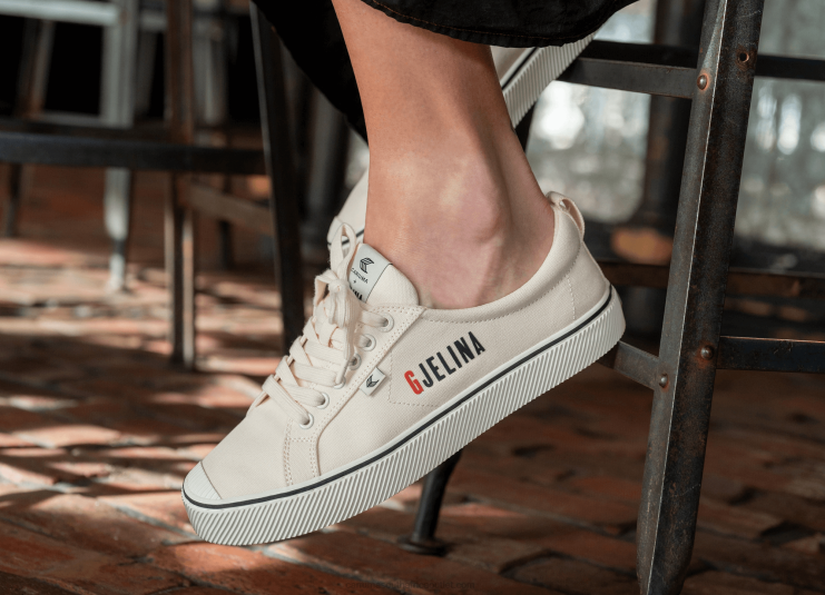 Women Cariuma Gjelina Sand Canvas DFFFT266