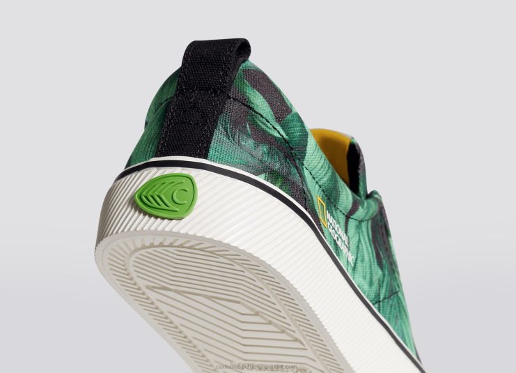 Women Cariuma National Geographic Peace Lily Green Canvas DFFFT245