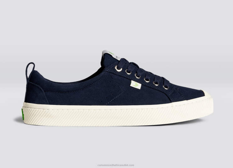 Women Cariuma Navy Suede DFFFT264